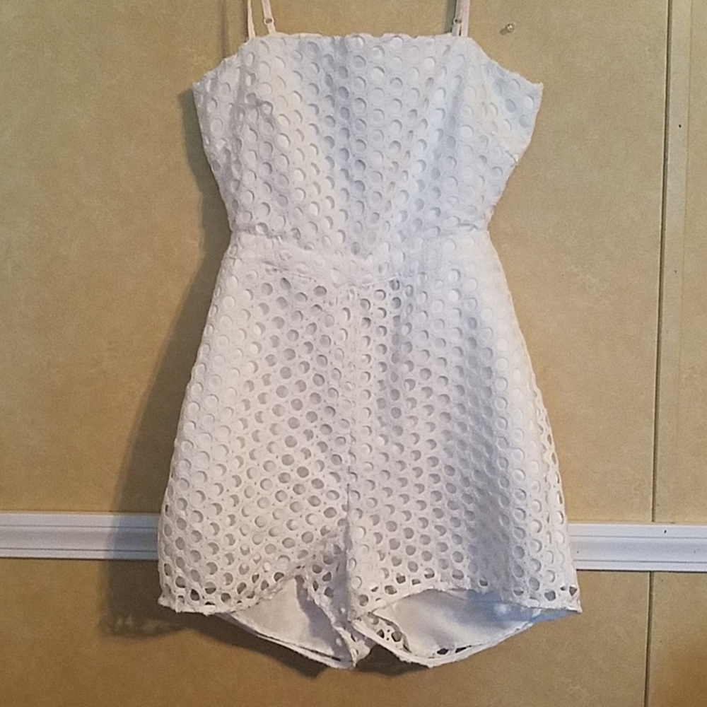 Beautiful romper! Line & Dot brand!